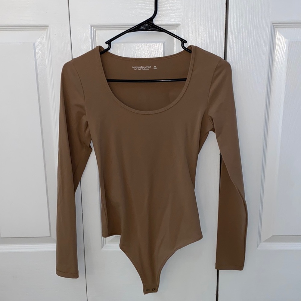 ✨A&F Bodysuit✨